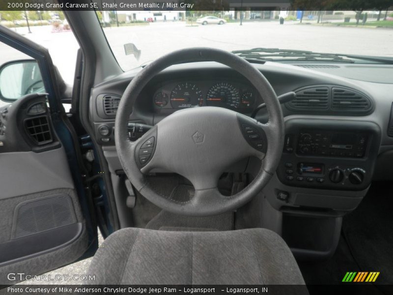 Shale Green Metallic / Mist Gray 2000 Dodge Grand Caravan SE