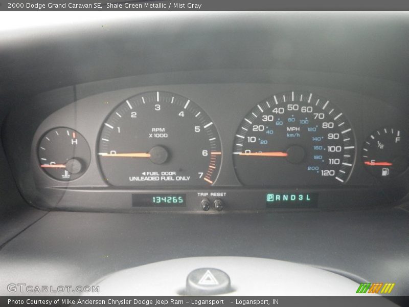 Shale Green Metallic / Mist Gray 2000 Dodge Grand Caravan SE