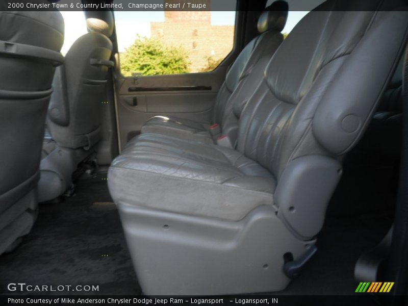 Champagne Pearl / Taupe 2000 Chrysler Town & Country Limited