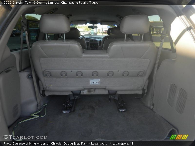 Champagne Pearl / Taupe 2000 Chrysler Town & Country Limited
