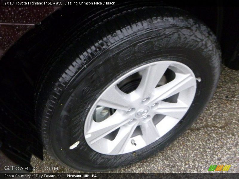 Sizzling Crimson Mica / Black 2013 Toyota Highlander SE 4WD