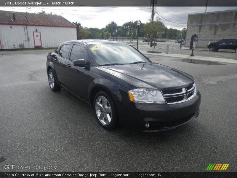 Black / Black 2011 Dodge Avenger Lux