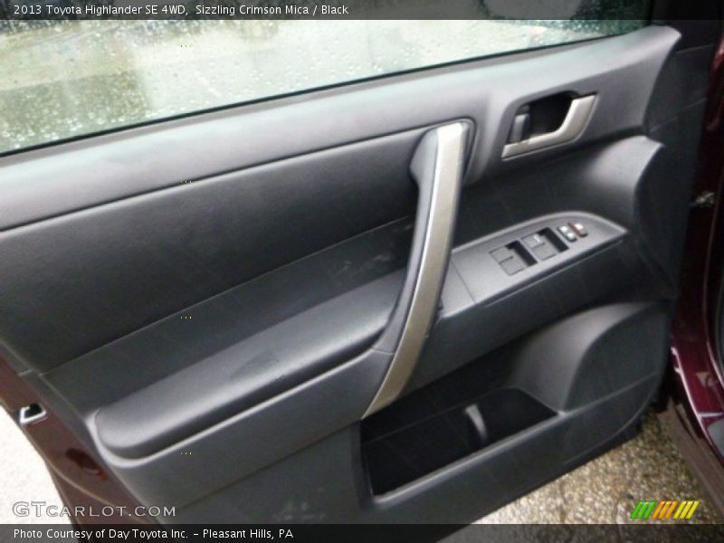 Sizzling Crimson Mica / Black 2013 Toyota Highlander SE 4WD