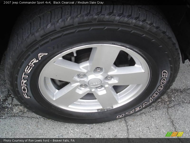 Black Clearcoat / Medium Slate Gray 2007 Jeep Commander Sport 4x4