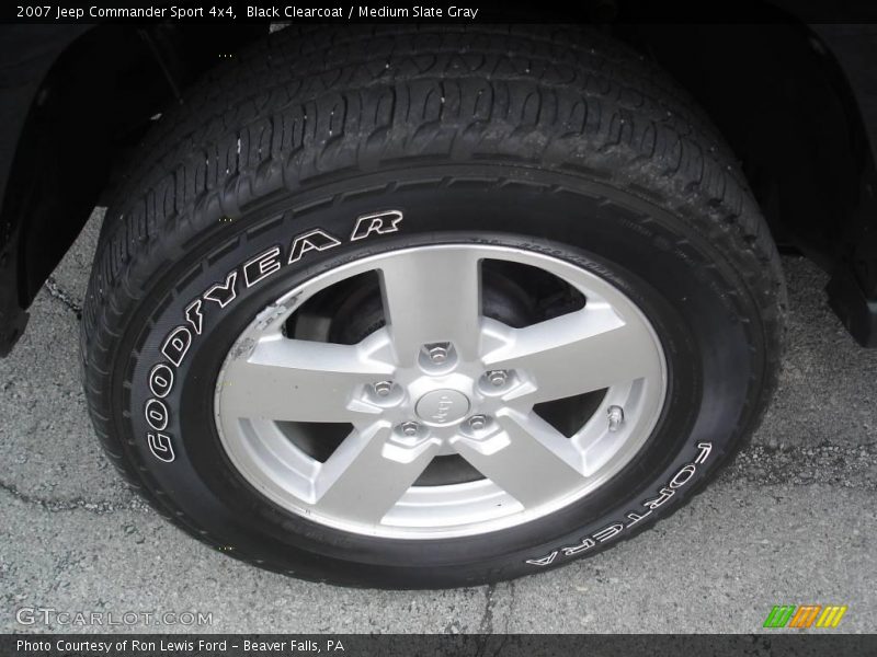Black Clearcoat / Medium Slate Gray 2007 Jeep Commander Sport 4x4