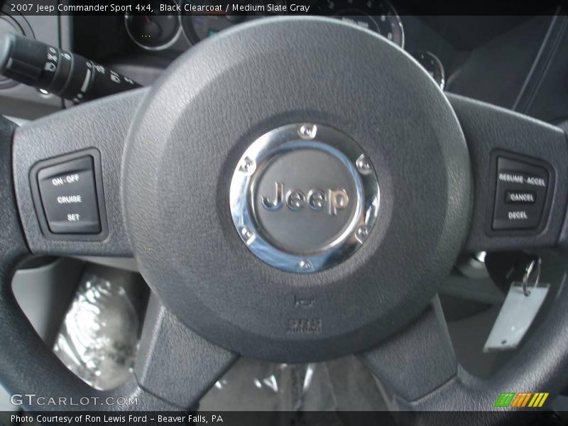 Black Clearcoat / Medium Slate Gray 2007 Jeep Commander Sport 4x4