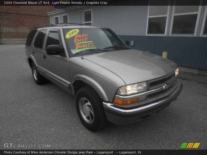 Light Pewter Metallic / Graphite Gray 2000 Chevrolet Blazer LT 4x4