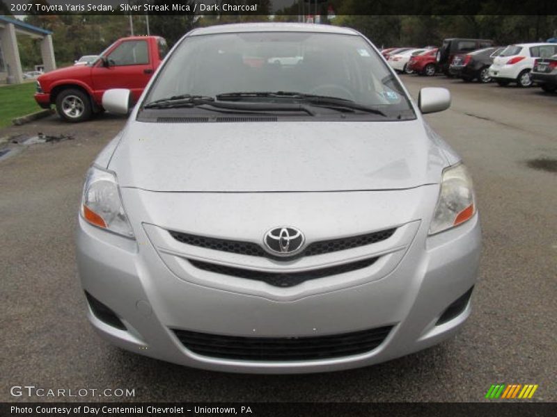Silver Streak Mica / Dark Charcoal 2007 Toyota Yaris Sedan