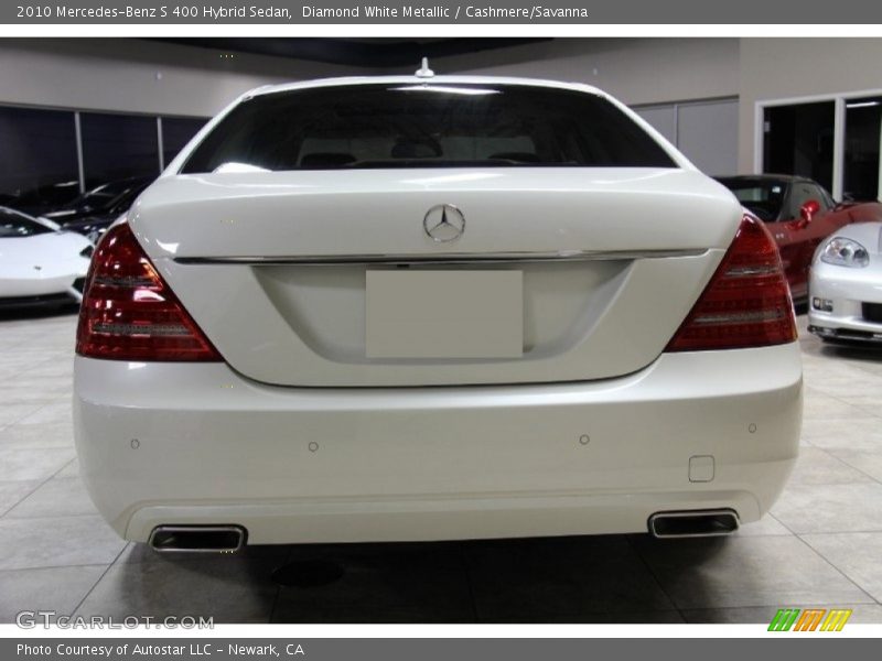 Diamond White Metallic / Cashmere/Savanna 2010 Mercedes-Benz S 400 Hybrid Sedan