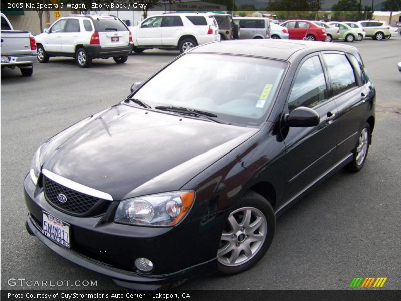 Ebony Black / Gray 2005 Kia Spectra 5 Wagon