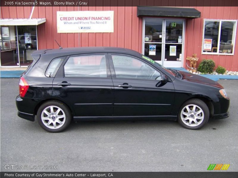 Ebony Black / Gray 2005 Kia Spectra 5 Wagon