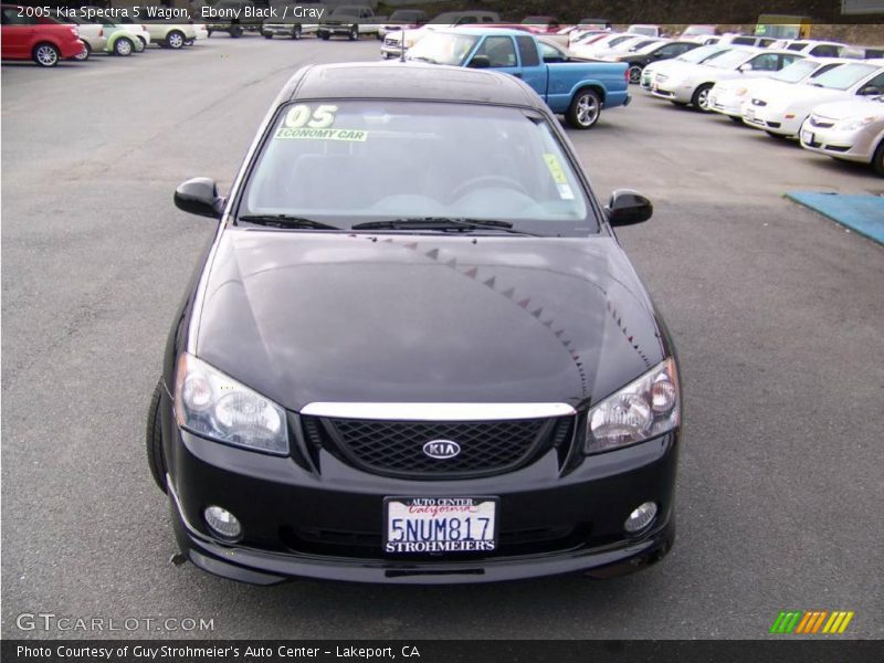 Ebony Black / Gray 2005 Kia Spectra 5 Wagon