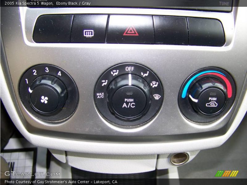 Ebony Black / Gray 2005 Kia Spectra 5 Wagon