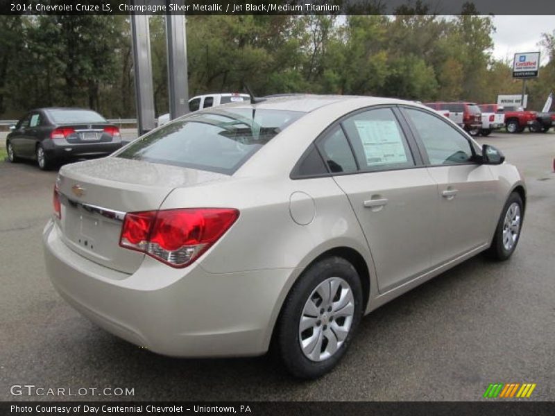 Champagne Silver Metallic / Jet Black/Medium Titanium 2014 Chevrolet Cruze LS