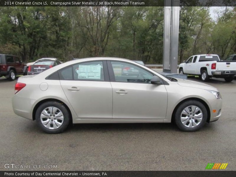 Champagne Silver Metallic / Jet Black/Medium Titanium 2014 Chevrolet Cruze LS