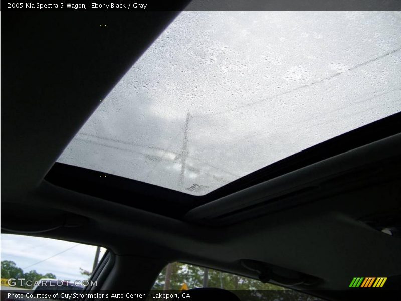 Ebony Black / Gray 2005 Kia Spectra 5 Wagon