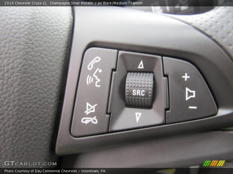 Champagne Silver Metallic / Jet Black/Medium Titanium 2014 Chevrolet Cruze LS