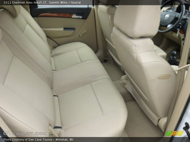 Summit White / Neutral 2011 Chevrolet Aveo Aveo5 LT
