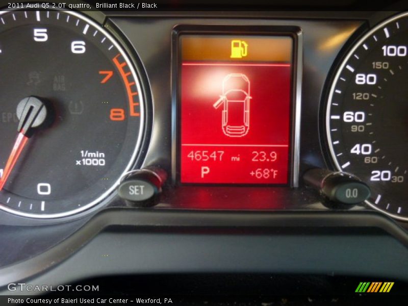 Brilliant Black / Black 2011 Audi Q5 2.0T quattro