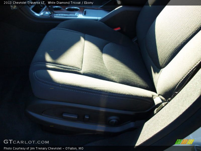 White Diamond Tricoat / Ebony 2013 Chevrolet Traverse LT