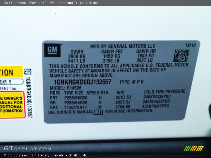 White Diamond Tricoat / Ebony 2013 Chevrolet Traverse LT