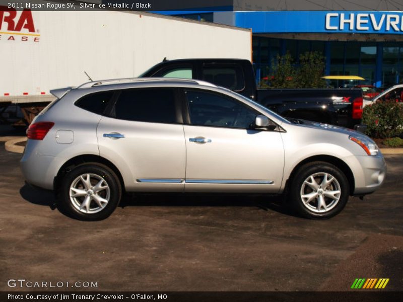 Silver Ice Metallic / Black 2011 Nissan Rogue SV