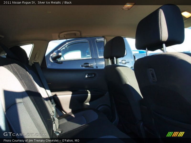 Silver Ice Metallic / Black 2011 Nissan Rogue SV