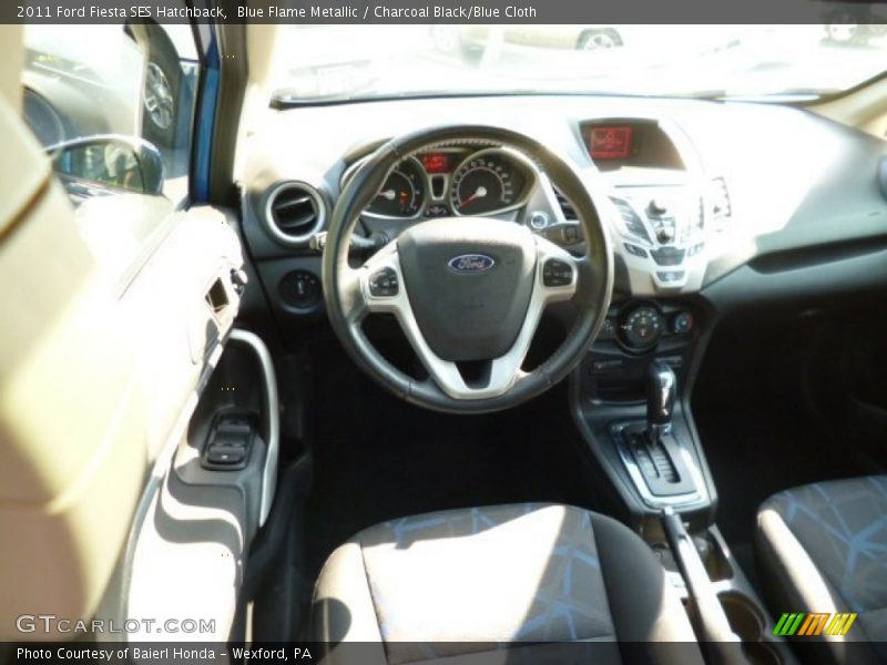 Blue Flame Metallic / Charcoal Black/Blue Cloth 2011 Ford Fiesta SES Hatchback