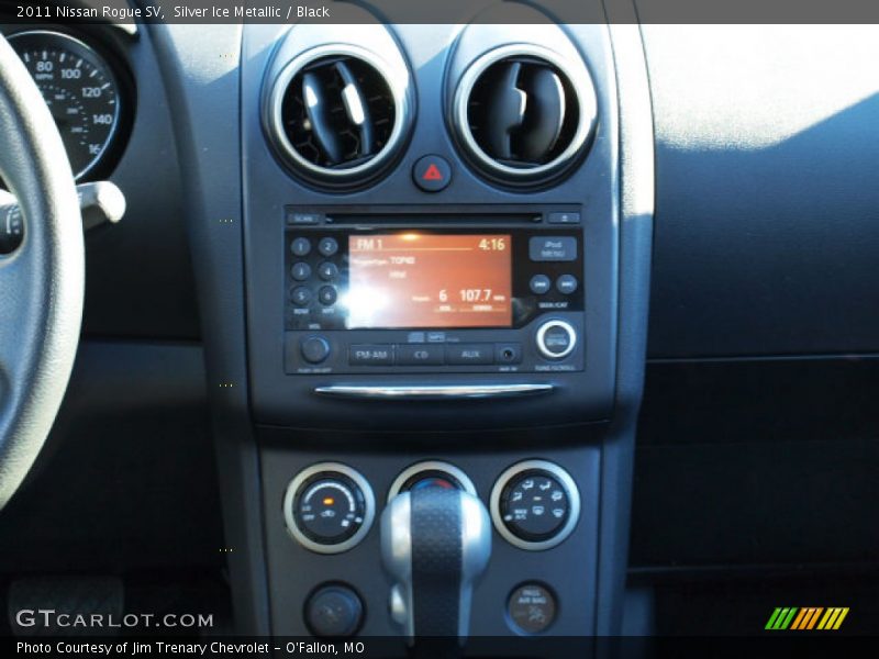 Silver Ice Metallic / Black 2011 Nissan Rogue SV