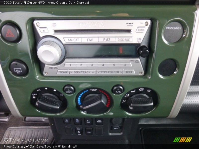 Audio System of 2010 FJ Cruiser 4WD