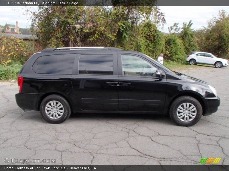 Midnight Black / Beige 2012 Kia Sedona LX