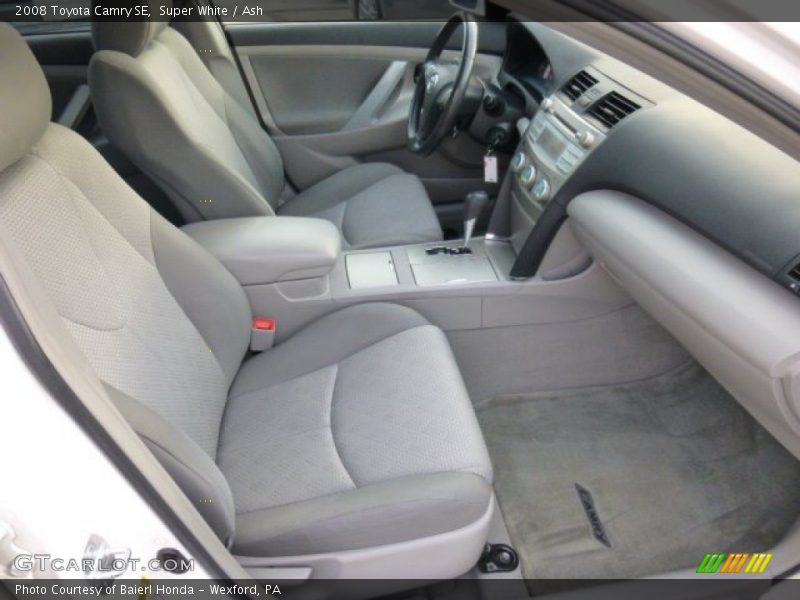 Super White / Ash 2008 Toyota Camry SE