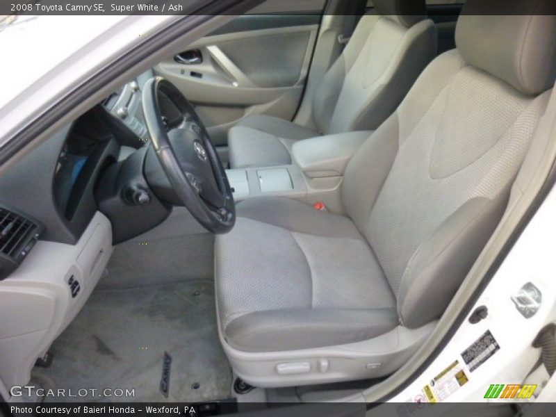 Super White / Ash 2008 Toyota Camry SE
