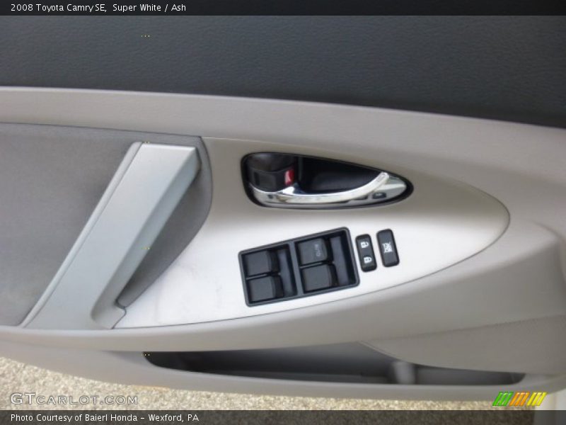 Super White / Ash 2008 Toyota Camry SE