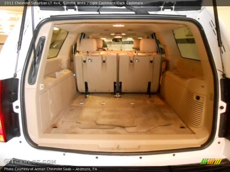 Summit White / Light Cashmere/Dark Cashmere 2011 Chevrolet Suburban LT 4x4