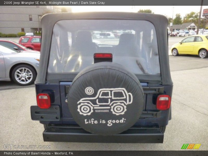 Midnight Blue Pearl / Dark Slate Gray 2006 Jeep Wrangler SE 4x4