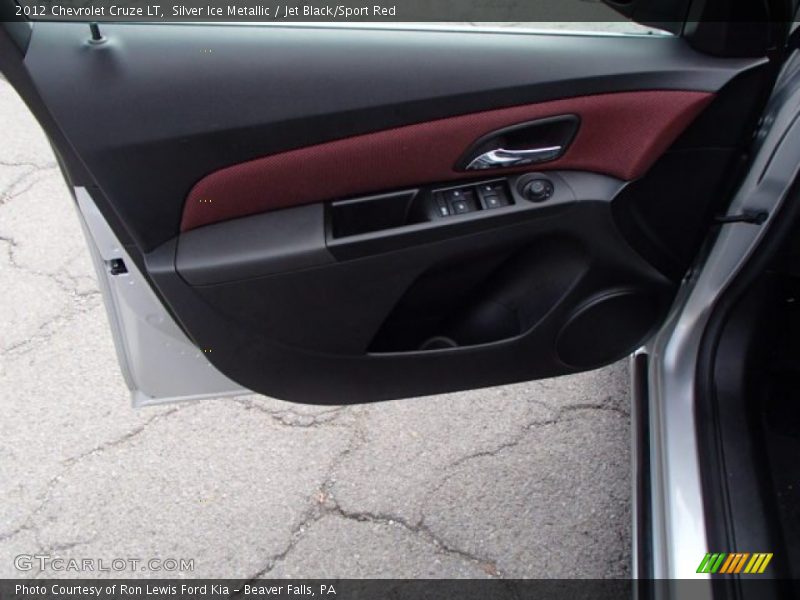 Silver Ice Metallic / Jet Black/Sport Red 2012 Chevrolet Cruze LT
