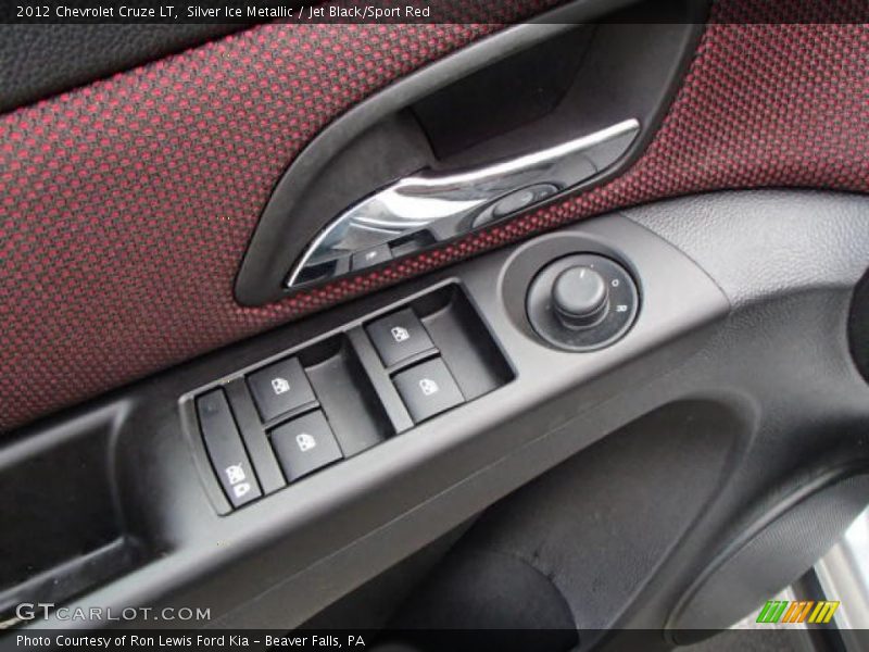 Silver Ice Metallic / Jet Black/Sport Red 2012 Chevrolet Cruze LT
