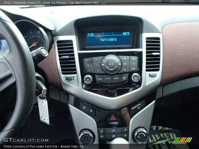 Silver Ice Metallic / Jet Black/Sport Red 2012 Chevrolet Cruze LT