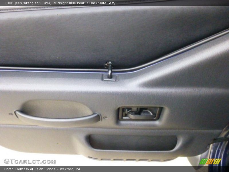 Midnight Blue Pearl / Dark Slate Gray 2006 Jeep Wrangler SE 4x4