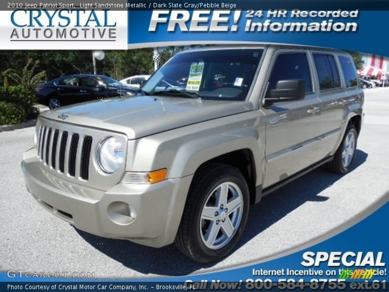 Light Sandstone Metallic / Dark Slate Gray/Pebble Beige 2010 Jeep Patriot Sport