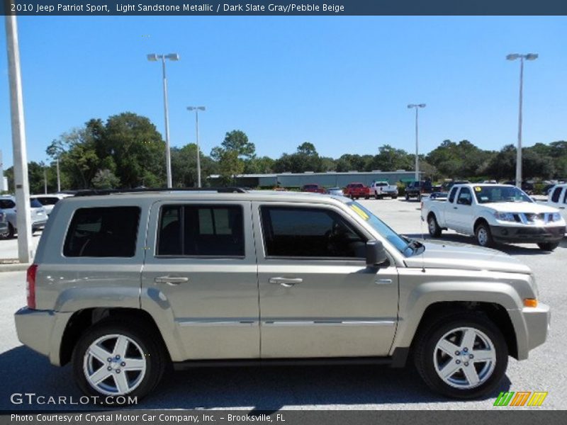 Light Sandstone Metallic / Dark Slate Gray/Pebble Beige 2010 Jeep Patriot Sport