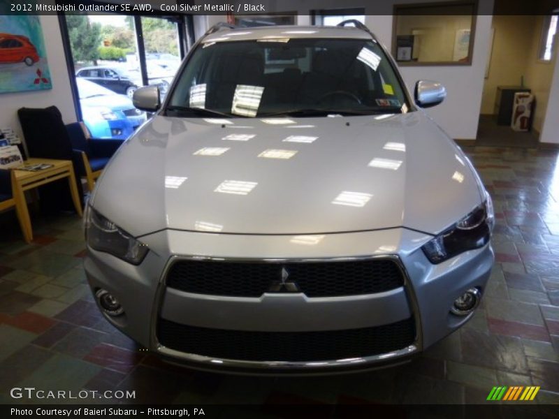 Cool Silver Metallic / Black 2012 Mitsubishi Outlander SE AWD