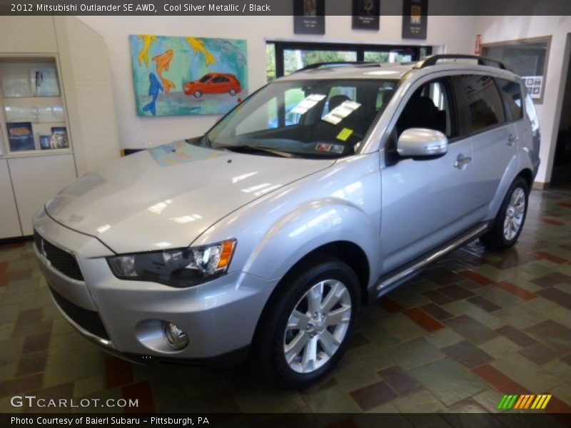 Cool Silver Metallic / Black 2012 Mitsubishi Outlander SE AWD