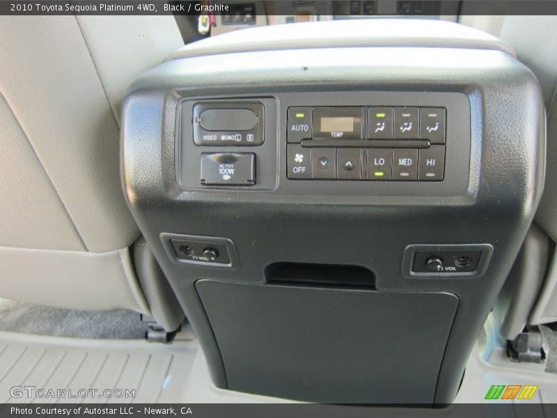 Black / Graphite 2010 Toyota Sequoia Platinum 4WD