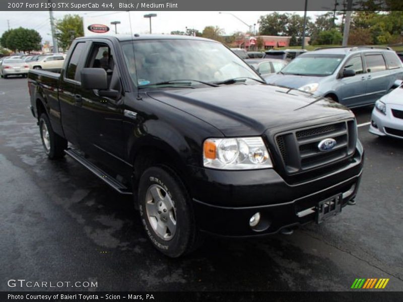 Black / Medium Flint 2007 Ford F150 STX SuperCab 4x4