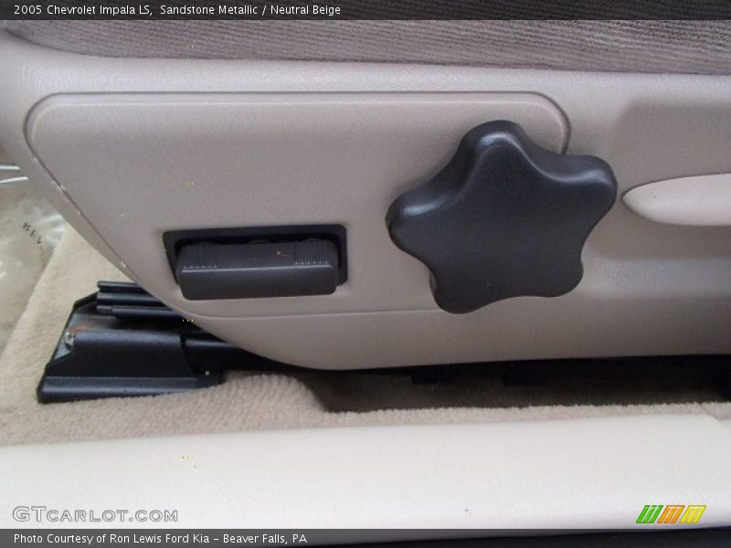 Sandstone Metallic / Neutral Beige 2005 Chevrolet Impala LS