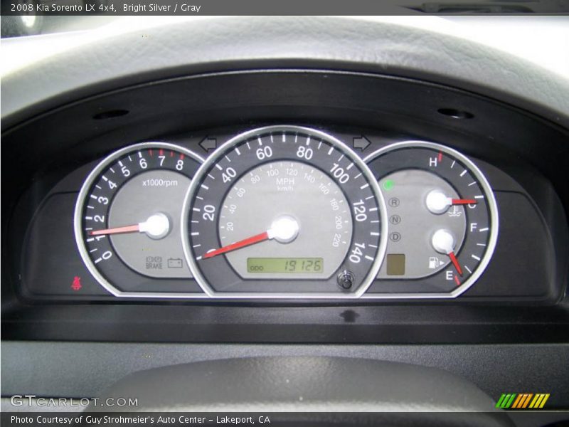 Bright Silver / Gray 2008 Kia Sorento LX 4x4