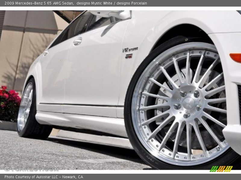 designo Mystic White / designo Porcelain 2009 Mercedes-Benz S 65 AMG Sedan