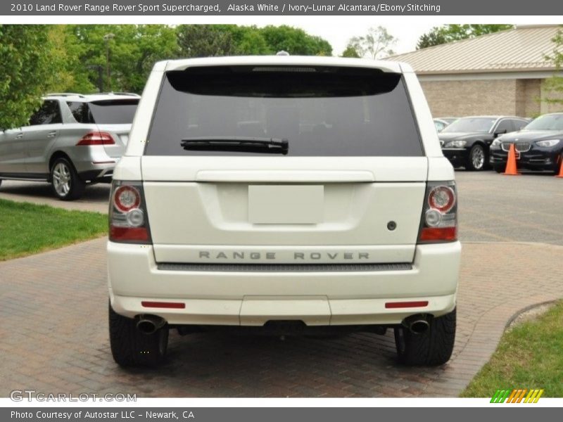 Alaska White / Ivory-Lunar Alcantara/Ebony Stitching 2010 Land Rover Range Rover Sport Supercharged